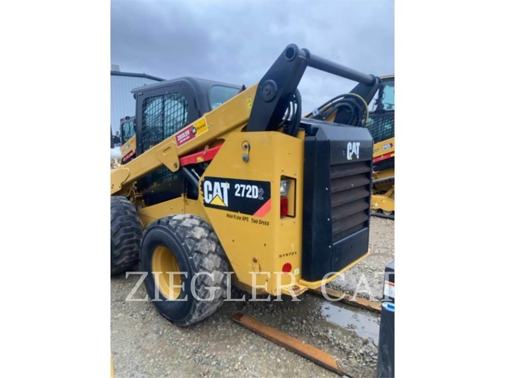 CAT 272D2 Mini incarcator