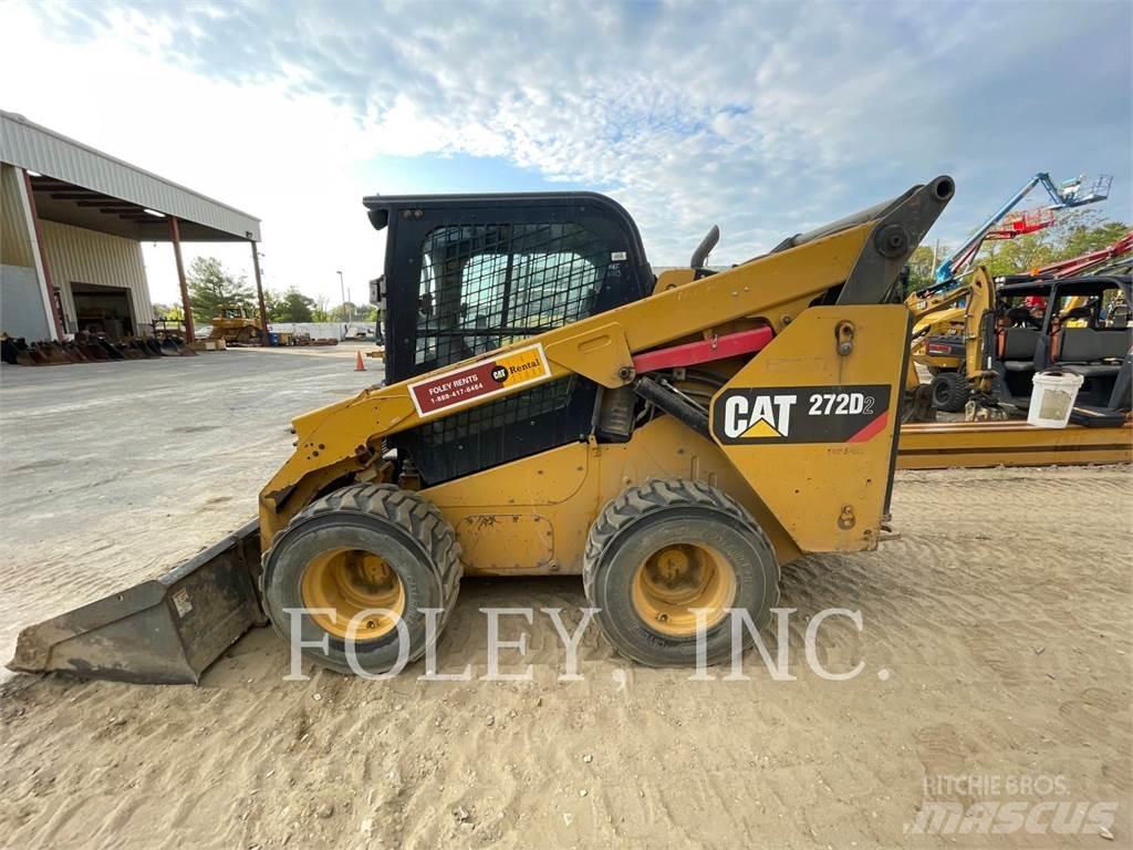 CAT 272D2 Mini incarcator