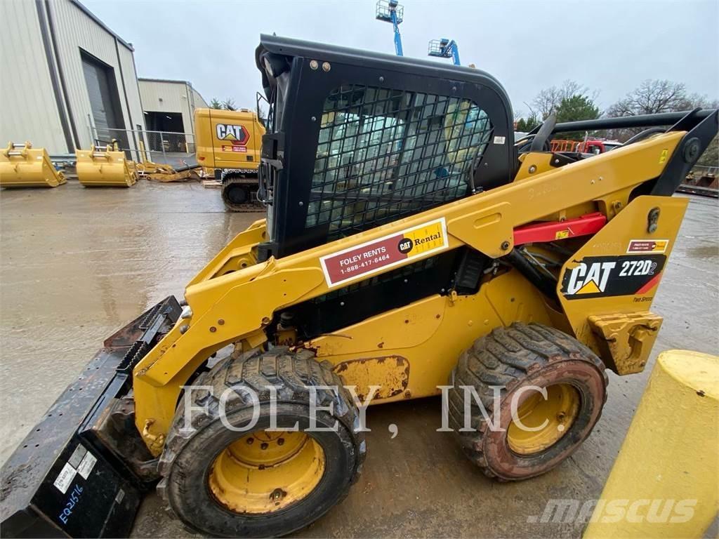 CAT 272D2 Mini incarcator