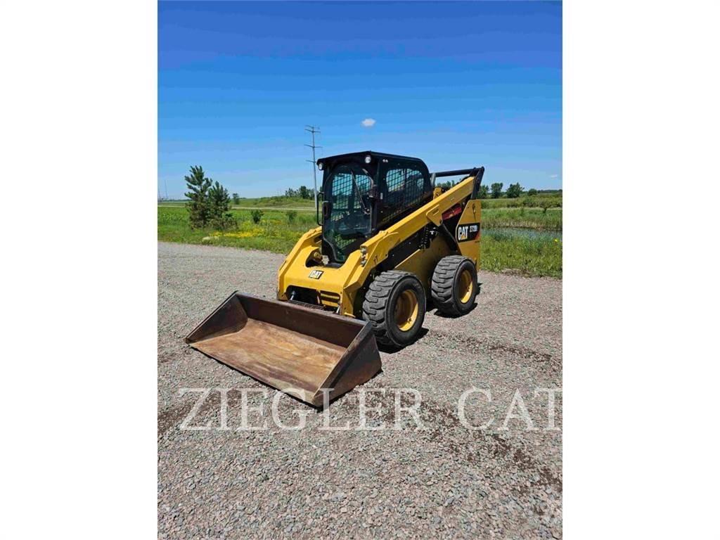 CAT 272D2 Mini incarcator