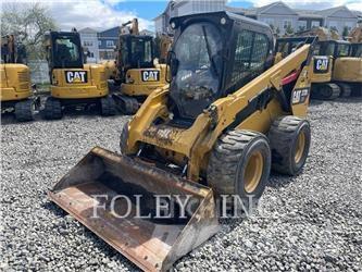CAT 272D2XHP Mini incarcator