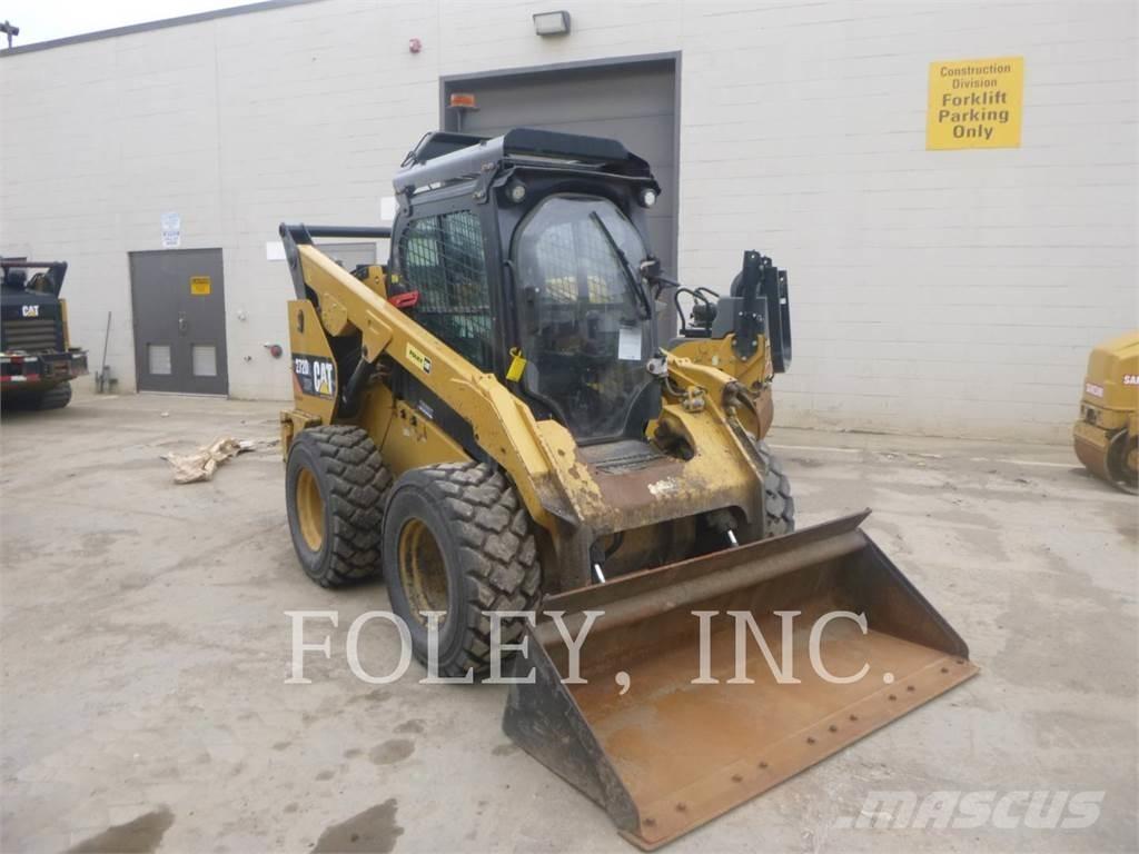 CAT 272D2XHP Mini incarcator