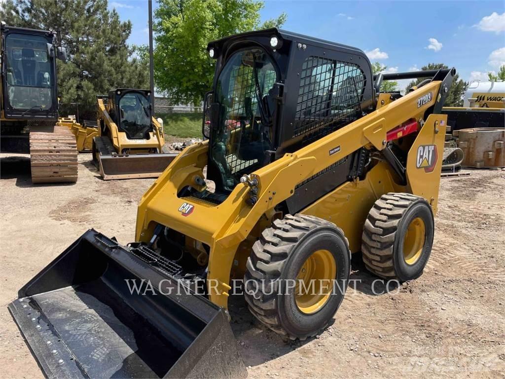 CAT 272D3 Mini incarcator