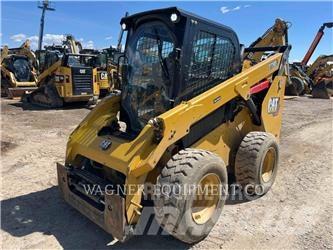 CAT 272D3 Mini incarcator