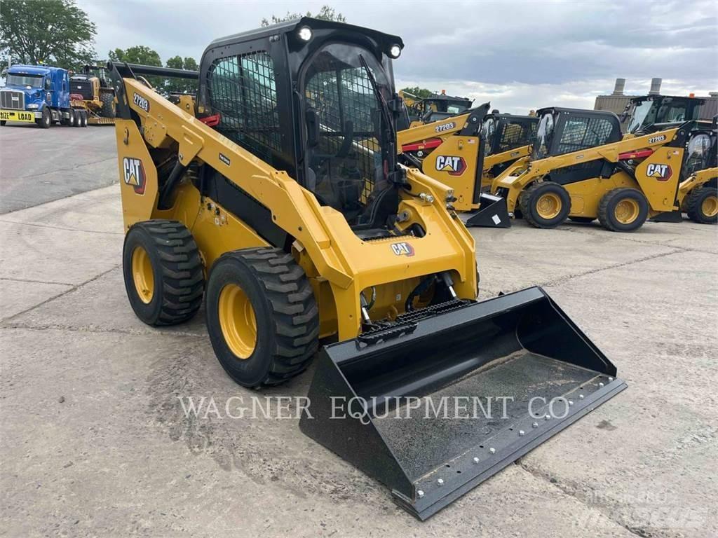 CAT 272D3 Mini incarcator