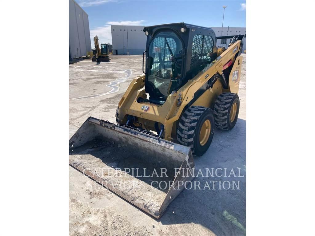 CAT 272D3 Mini incarcator
