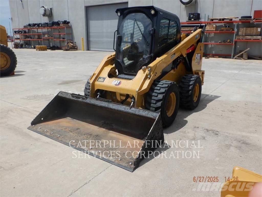 CAT 272D3 Mini incarcator