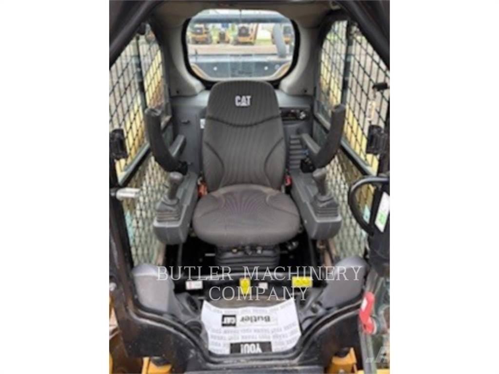 CAT 272D3 Mini incarcator