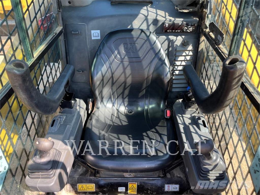 CAT 272D3 C3H1 Mini incarcator