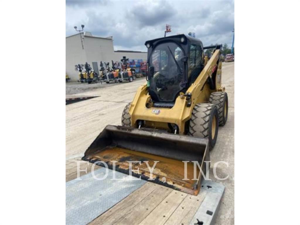 CAT 272D3XE Mini incarcator