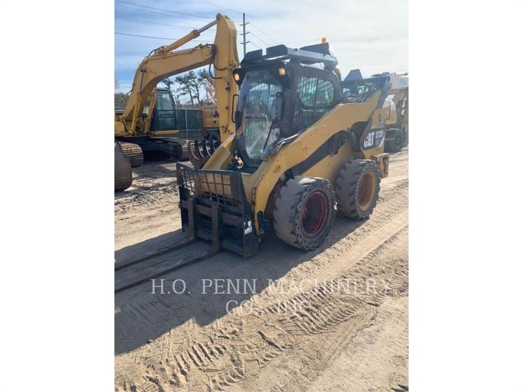 CAT 272DXHP Mini incarcator