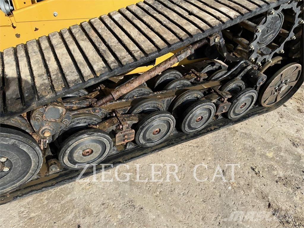 CAT 277D Încarcatoare cu excavator