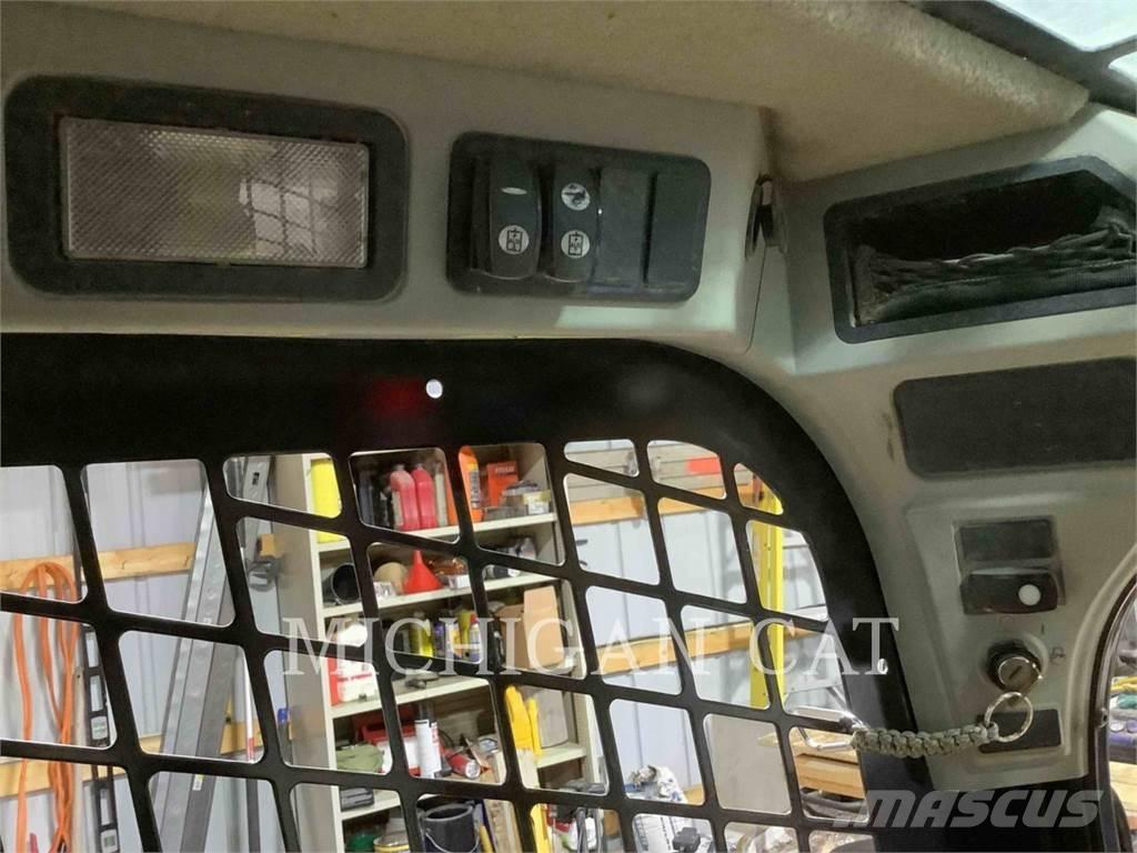 CAT 279D Mini incarcator