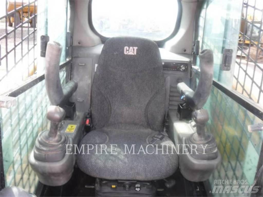 CAT 279D Mini incarcator