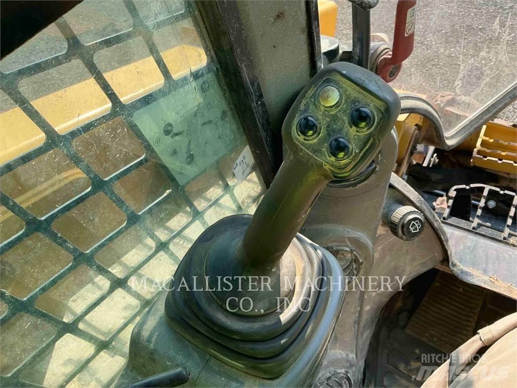 CAT 279D Încarcatoare cu excavator