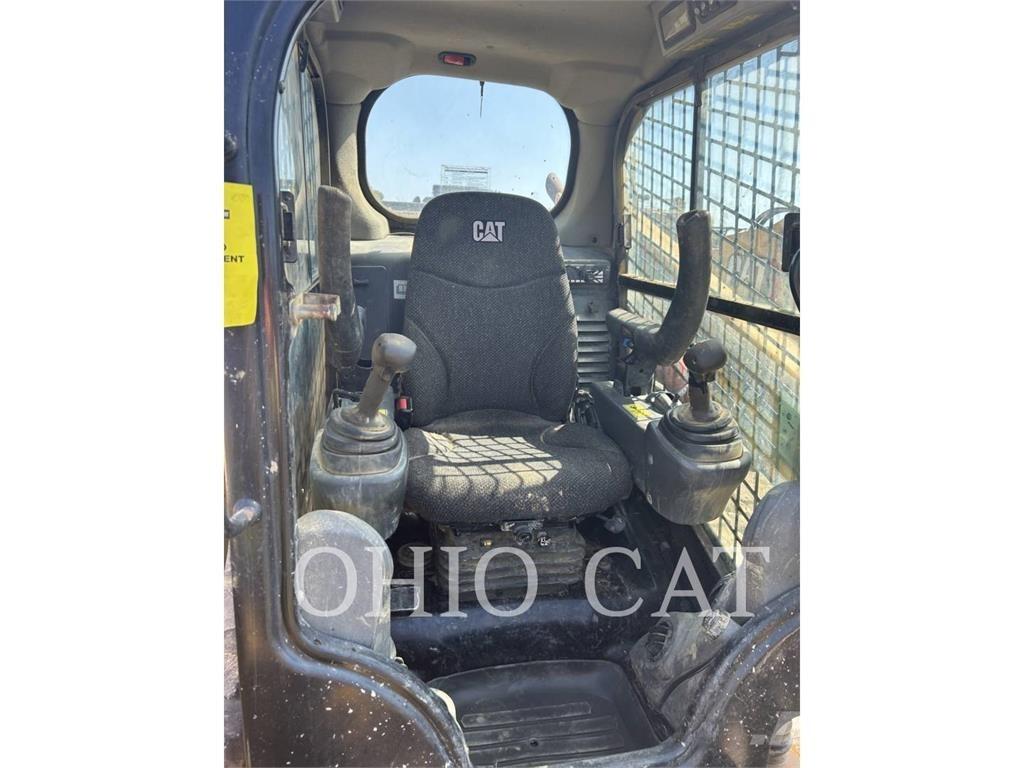 CAT 279D Încarcatoare cu excavator