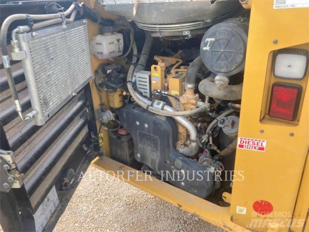 CAT 279D3 Mini incarcator