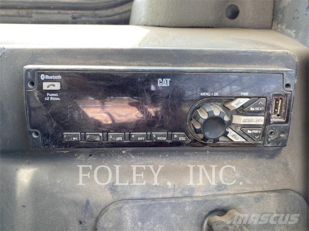 CAT 289D Încarcatoare cu excavator