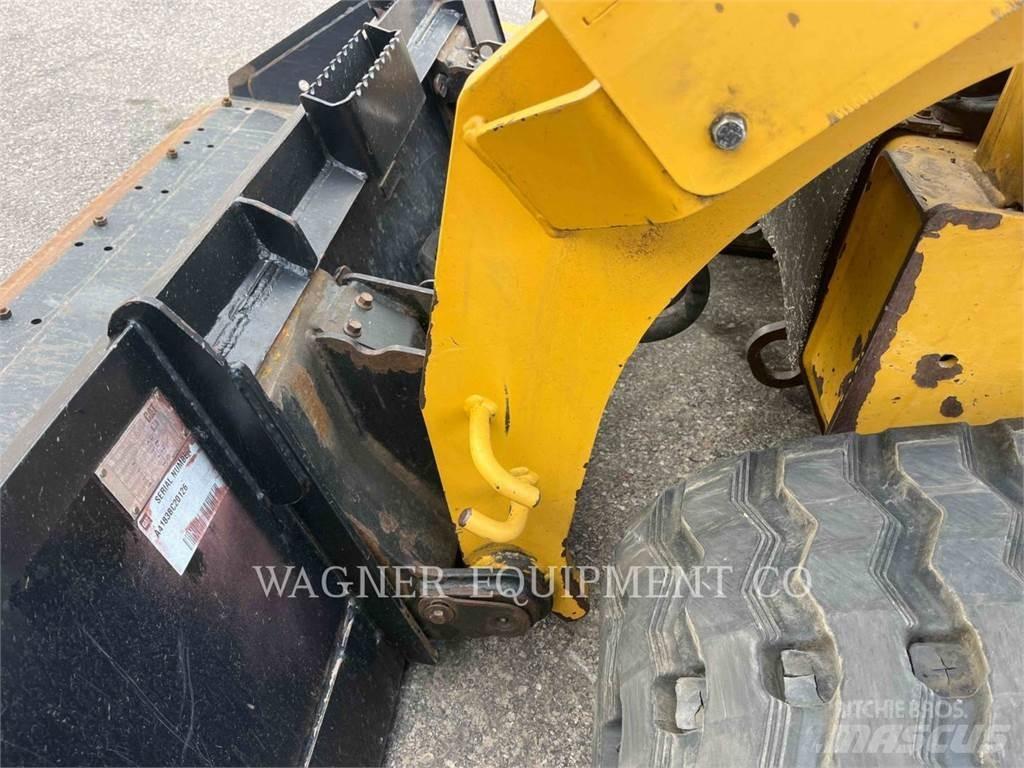 CAT 299D XHPHF Încarcatoare cu excavator
