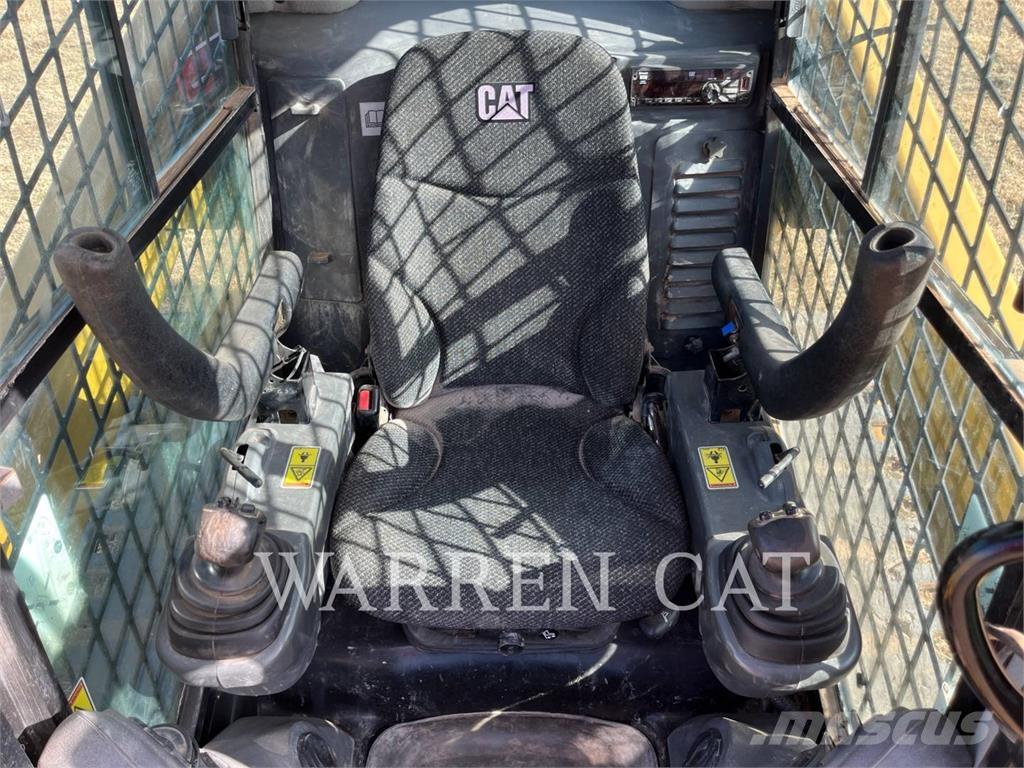 CAT 299D2 Încarcatoare cu excavator