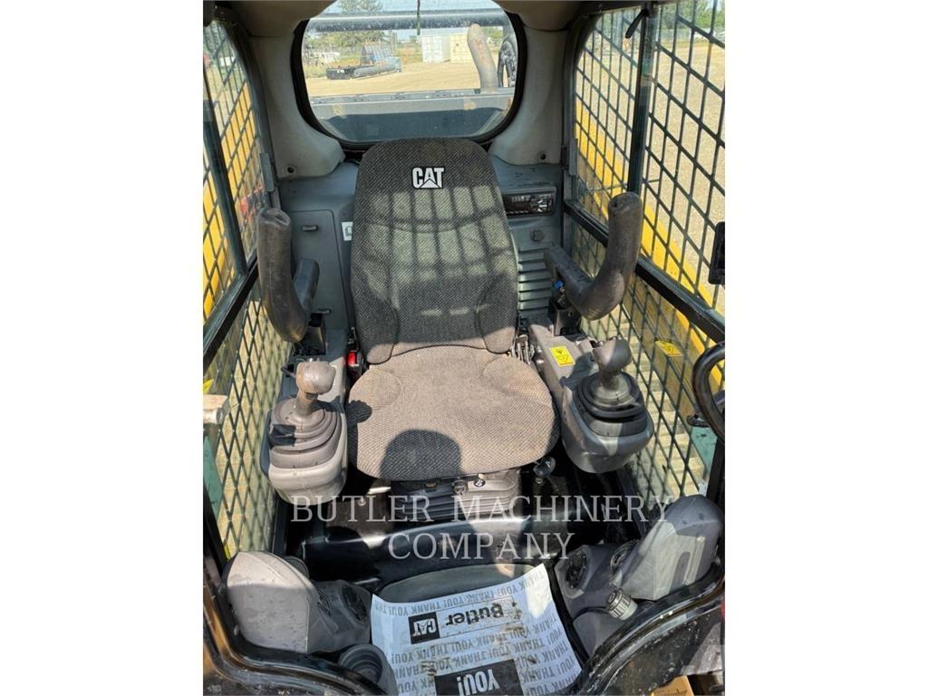 CAT 299D2 C3H3 Încarcatoare cu excavator