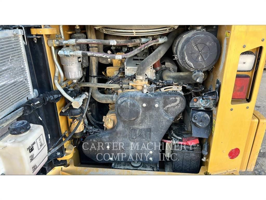 CAT 299D3 Mini incarcator