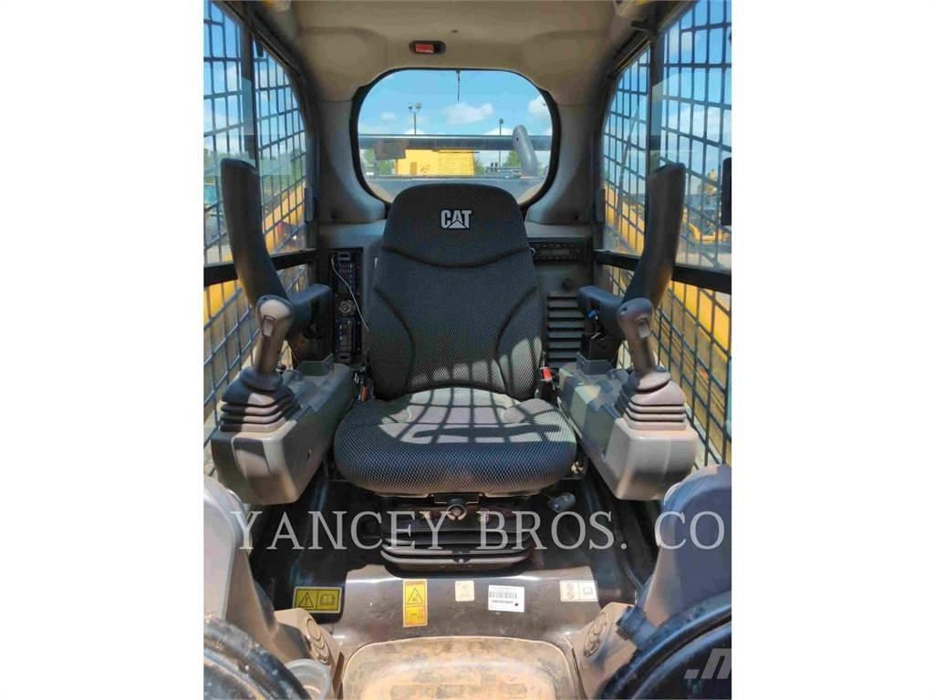 CAT 299D3 Mini incarcator