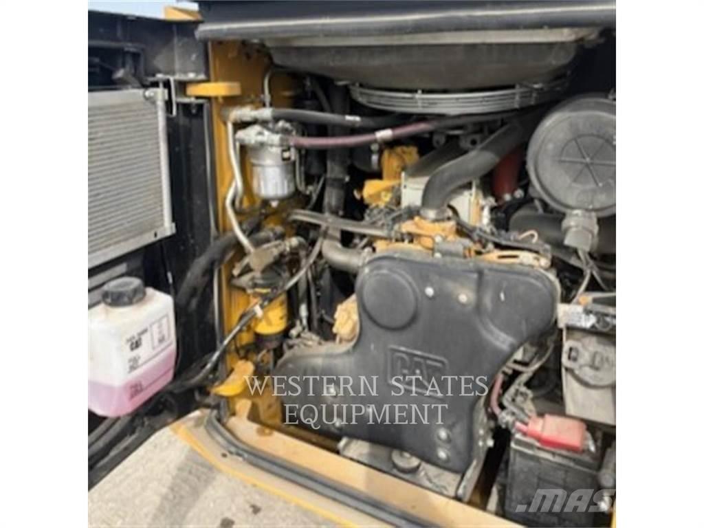 CAT 299D3 Mini incarcator