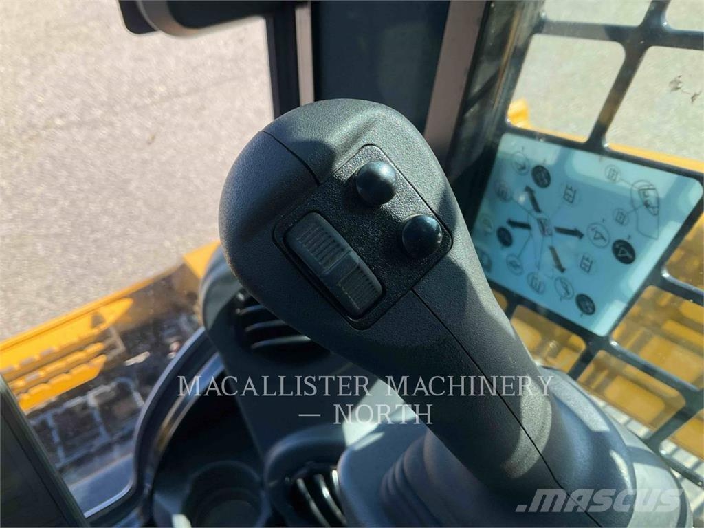 CAT 299D3 AHQBW Mini incarcator