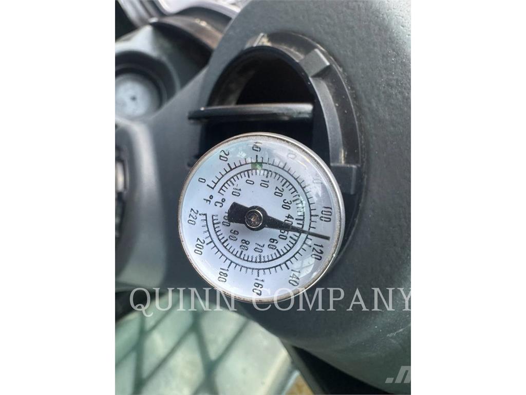 CAT 299D3 XE Mini incarcator