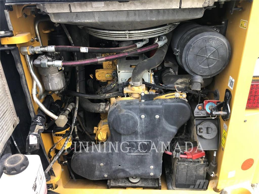 CAT 299D3 XE Încarcatoare cu excavator