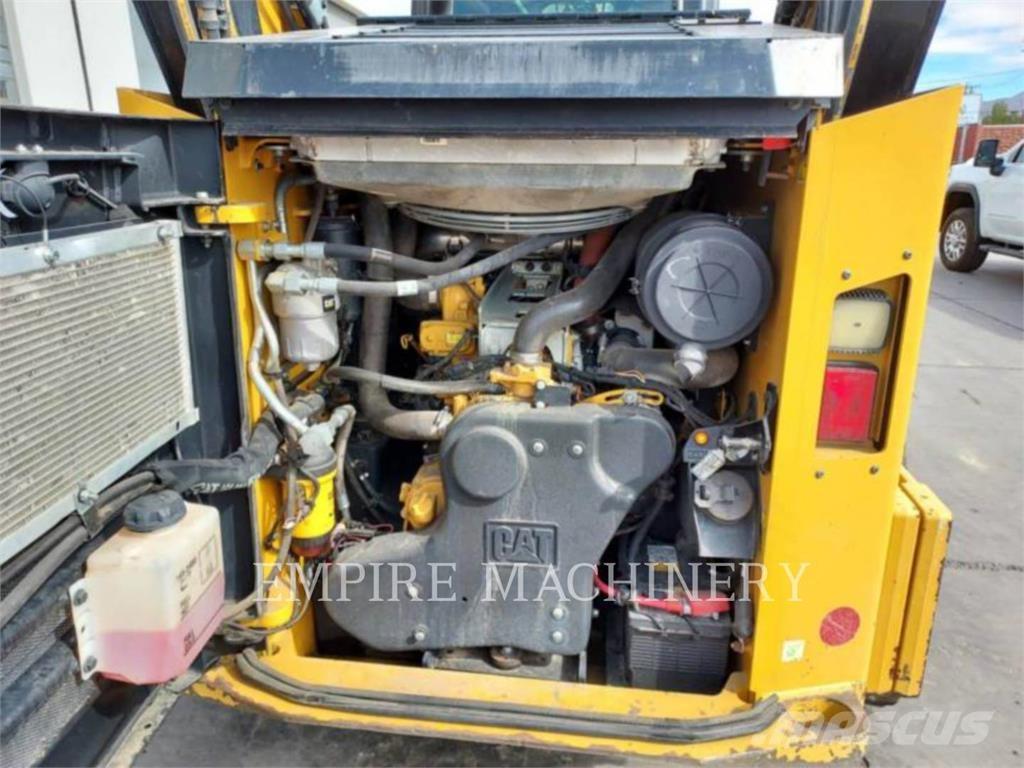 CAT 299D3XPSCA Mini incarcator