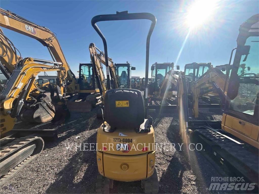 CAT 300.9D Excavatoare pe șenile
