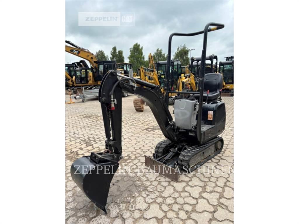 CAT 300.9D Excavatoare pe șenile
