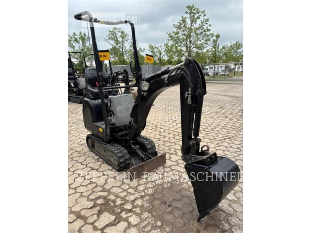 CAT 300.9D Excavatoare pe șenile
