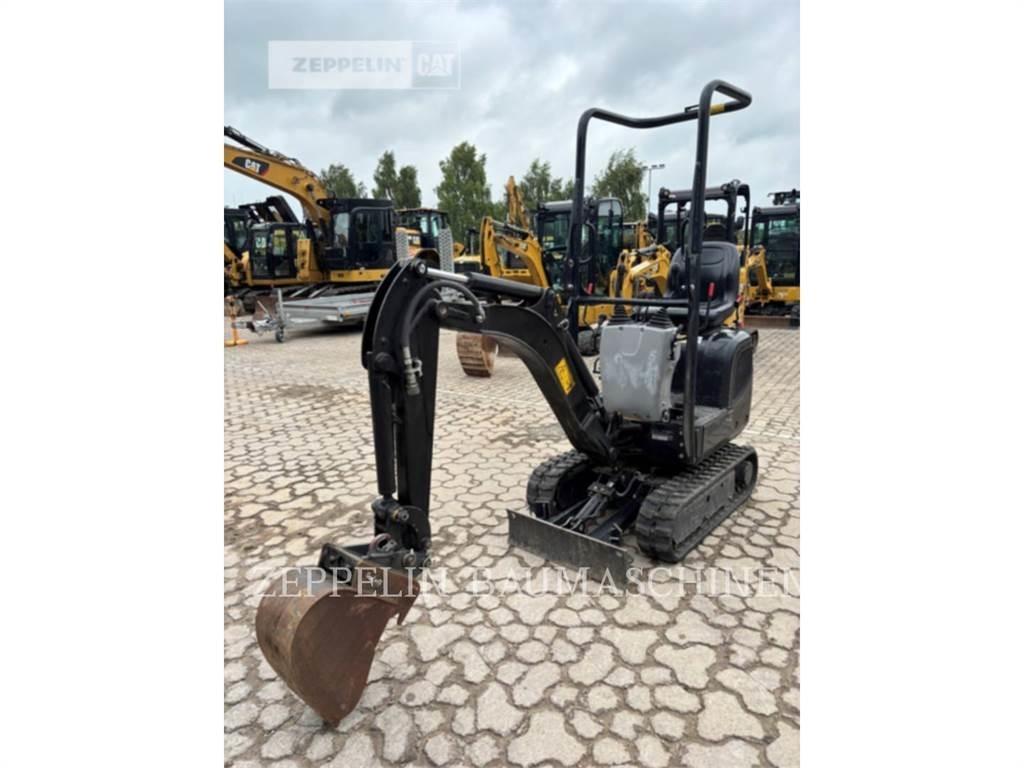 CAT 300.9D Excavatoare pe șenile

