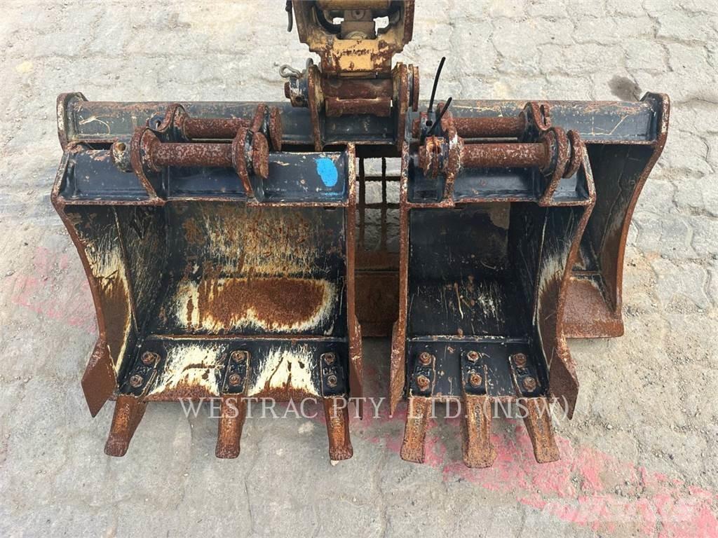 CAT 301.5 Excavatoare pe șenile
