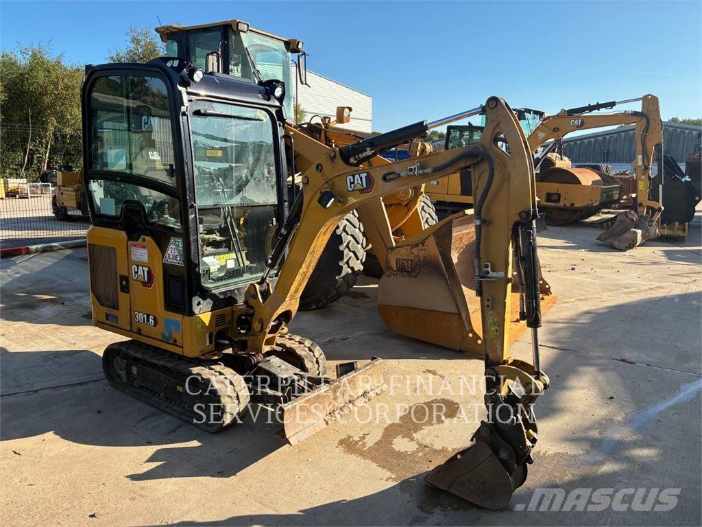 CAT 301.6-05 Excavatoare pe șenile
