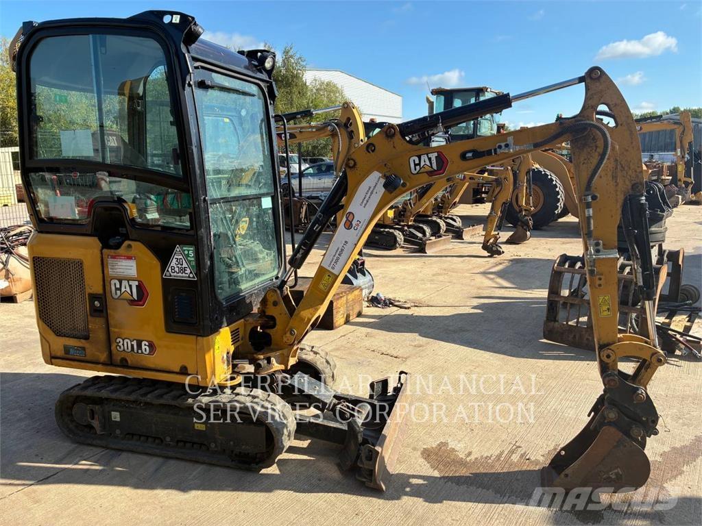 CAT 301.6-05 Excavatoare pe șenile
