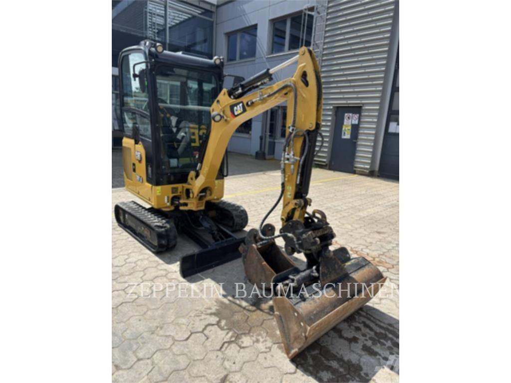 CAT 301.6-05A Excavatoare pe șenile
