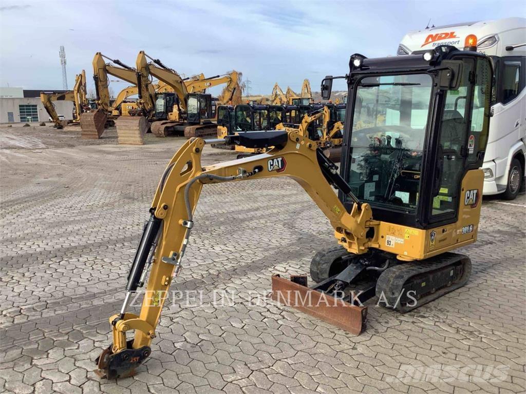 CAT 301.605 Excavatoare pe șenile
