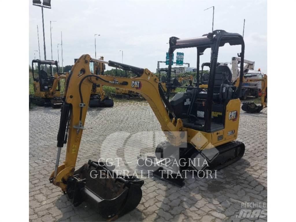 CAT 301.7 Excavatoare pe șenile
