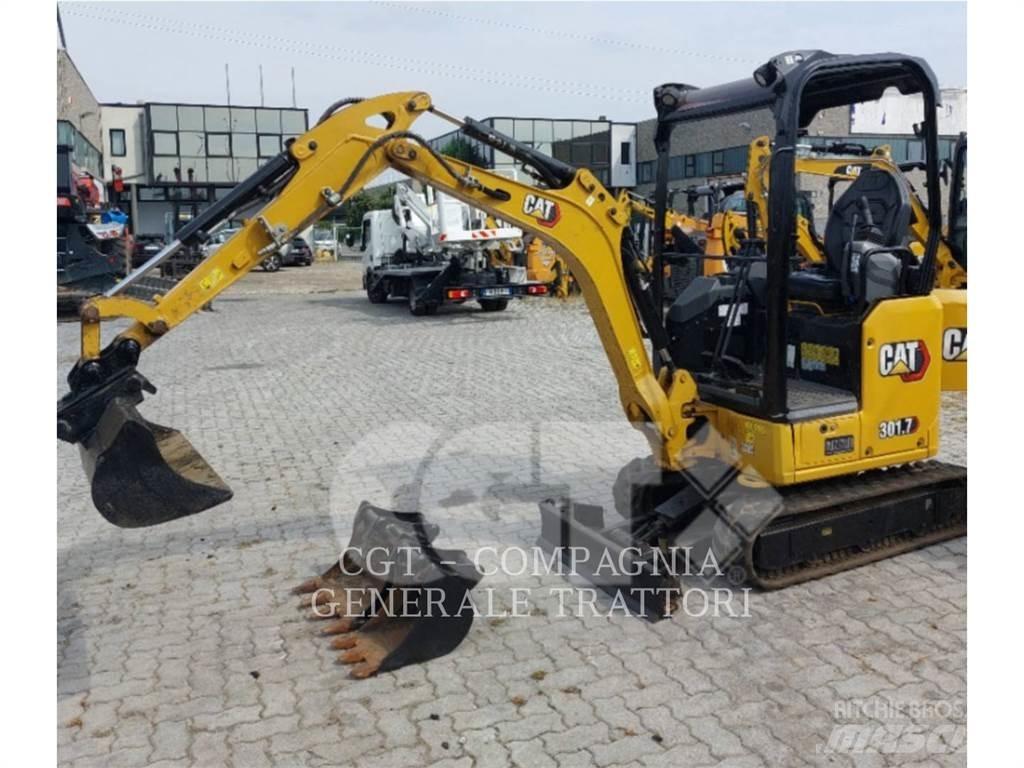 CAT 301.7 Excavatoare pe șenile
