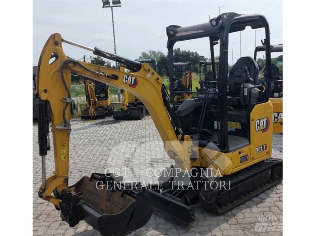 CAT 301.7 Excavatoare pe șenile
