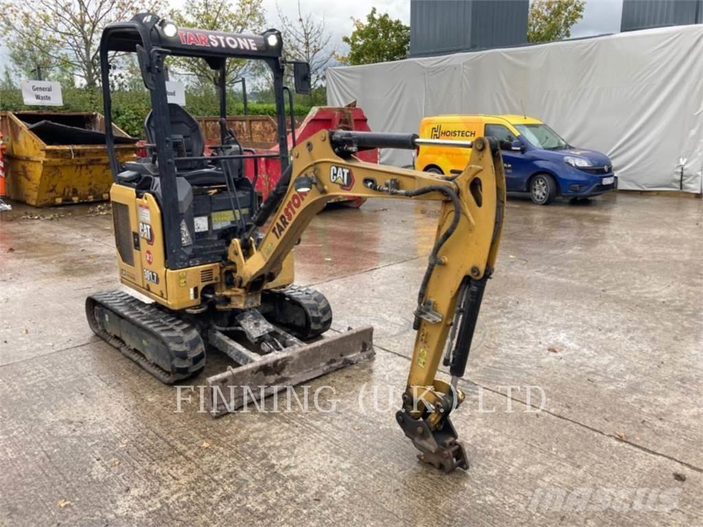 CAT 301.7 Excavatoare pe șenile
