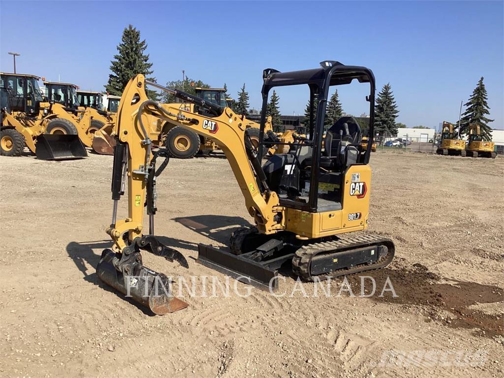 CAT 301.7 Excavatoare pe șenile
