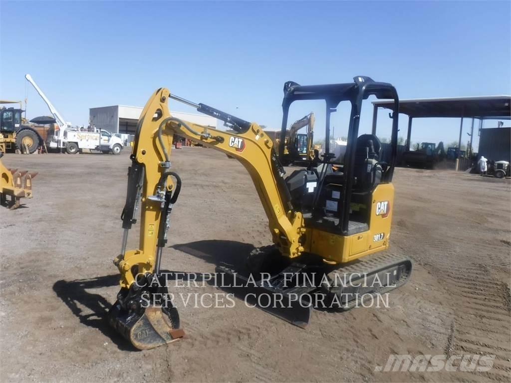 CAT 301.7-05CR Excavatoare pe șenile
