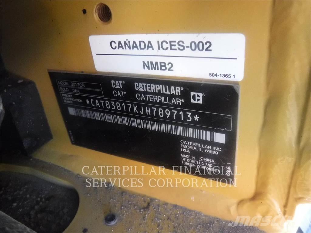 CAT 301.7-05CR Excavatoare pe șenile
