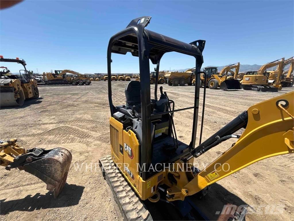 CAT 301.7 C1 Excavatoare pe șenile
