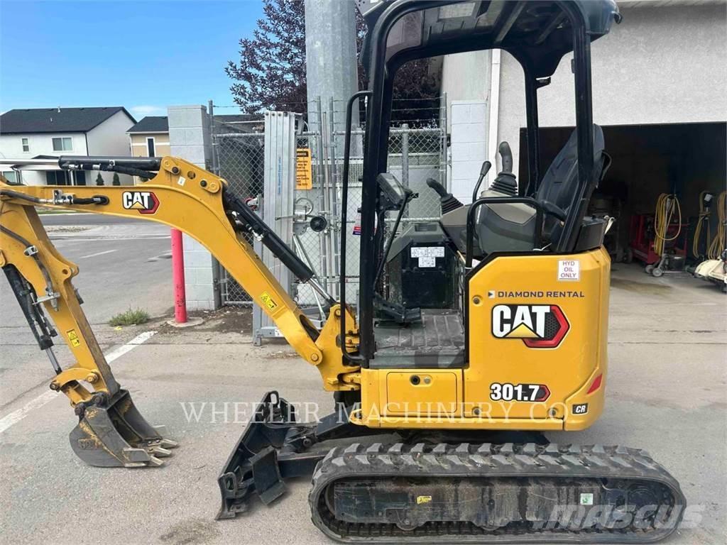 CAT 301.7 C1 Excavatoare pe șenile
